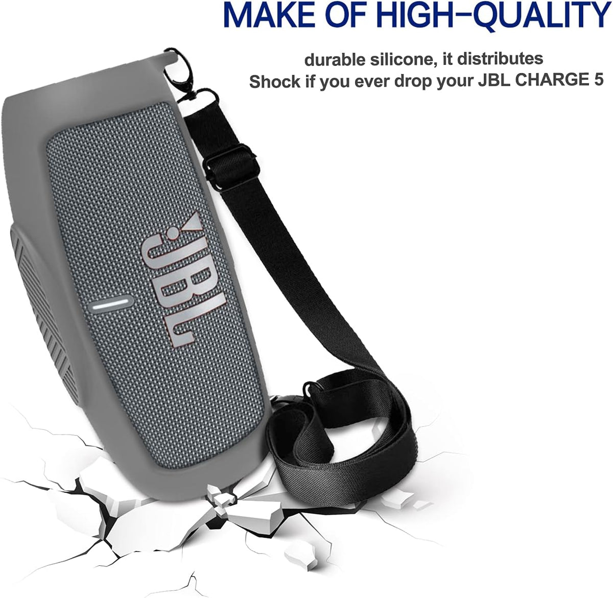 Travel carrying case fitted on portable Bluetooth speaker