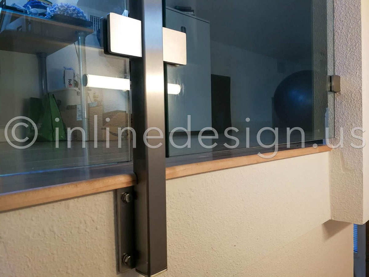 Inline Design square glass clamp angled perspective with rubber gaskets
