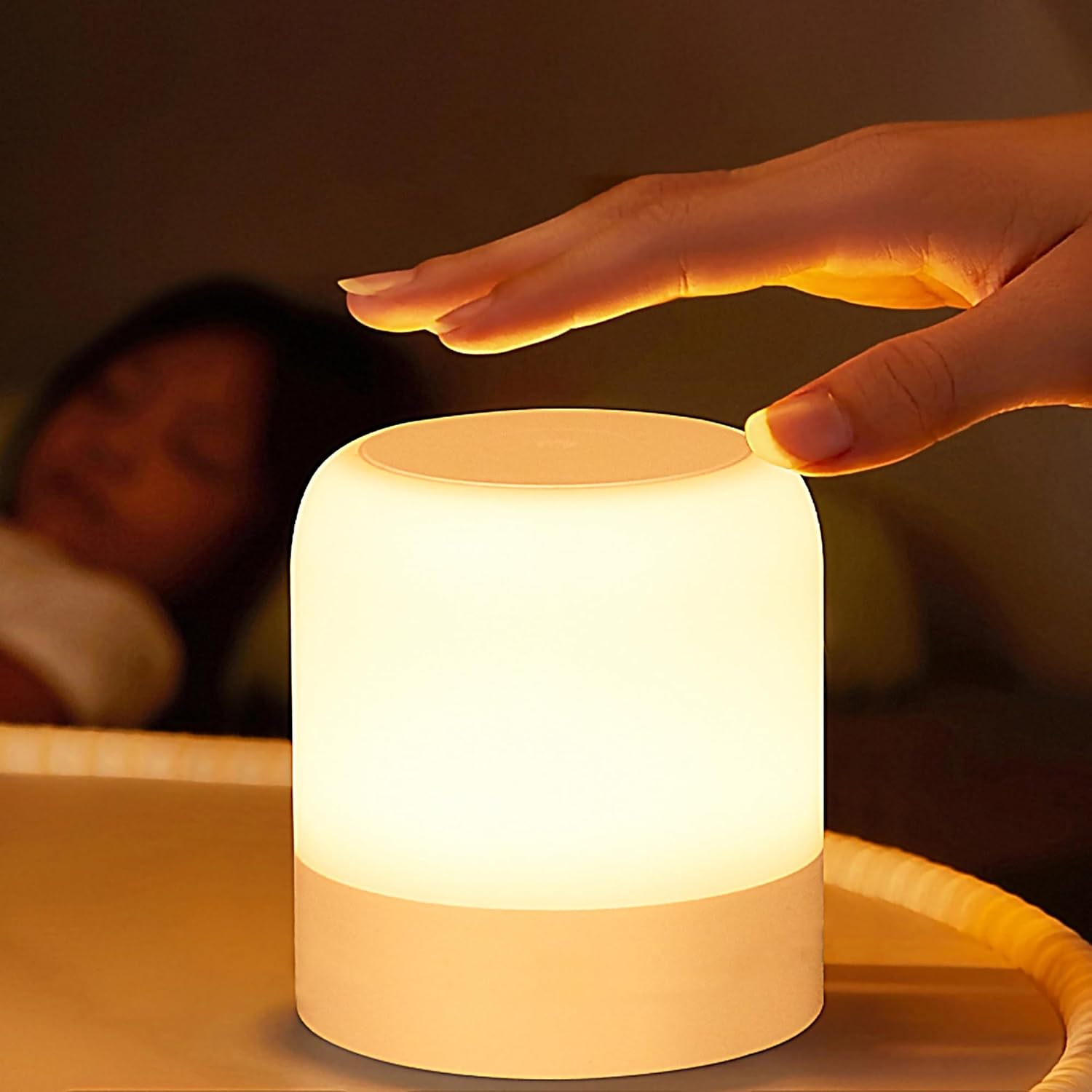 Fnmyco portable baby egg night light front view