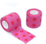 Hand tearing the Keqcqe cohesive bandage tape