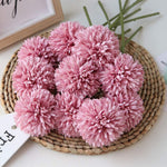 HoYuanFlo light pink chrysanthemum flowers lifestyle display