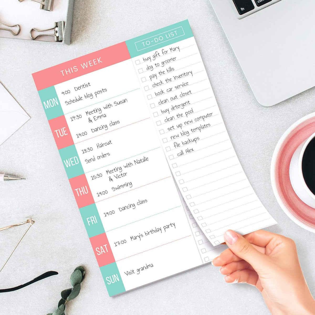 Close-up of the tear-off perforated to-do list notepad on the planner.