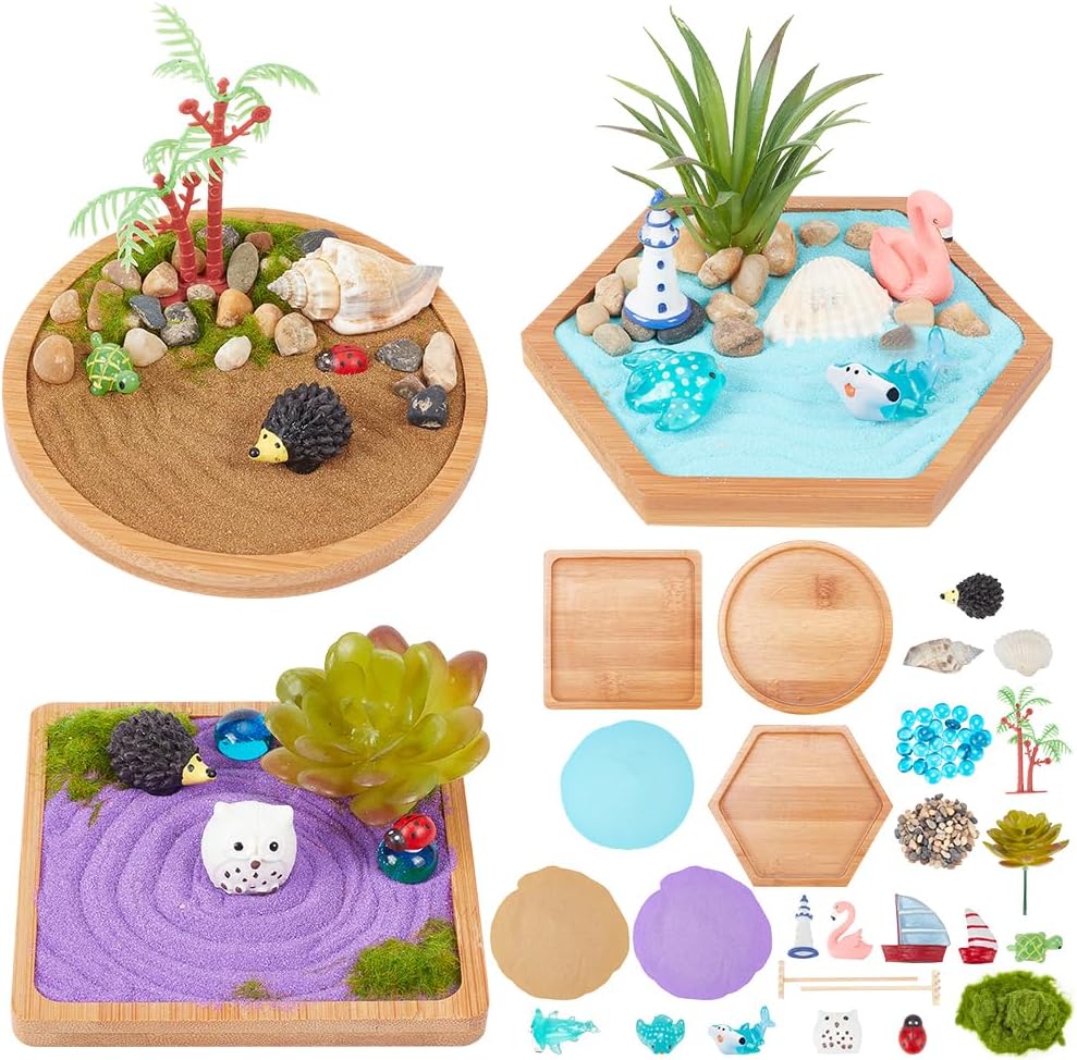 Webeedy Japanese Miniature Zen Garden Kit front view with beach accessories.