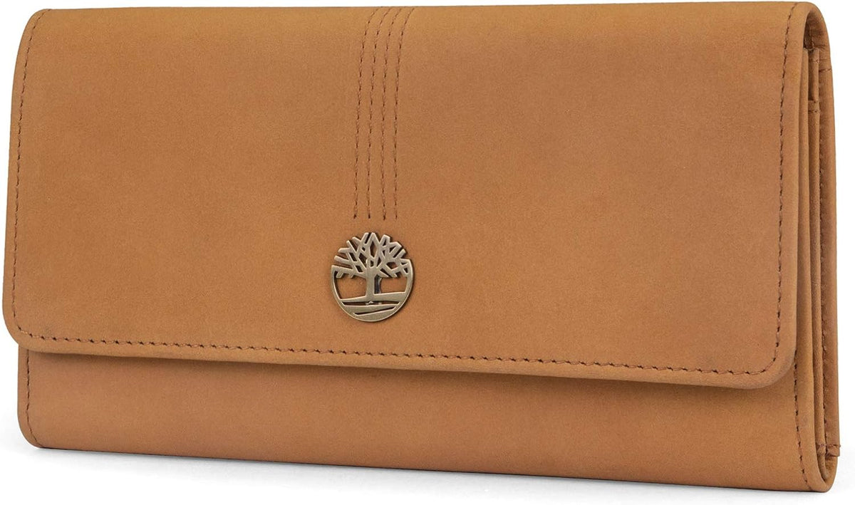 Timberland flap wallet logo snap closure detail