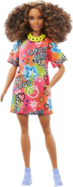Barbie Fashionistas Doll #198, Petite with Curly Black Hair, Retro Floral Clothes & Accessories Including Platform Sandals & Earrings - Image 7