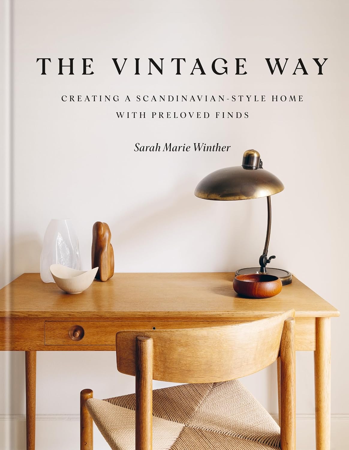 Sarah Marie Winther The Vintage Way book front cover view