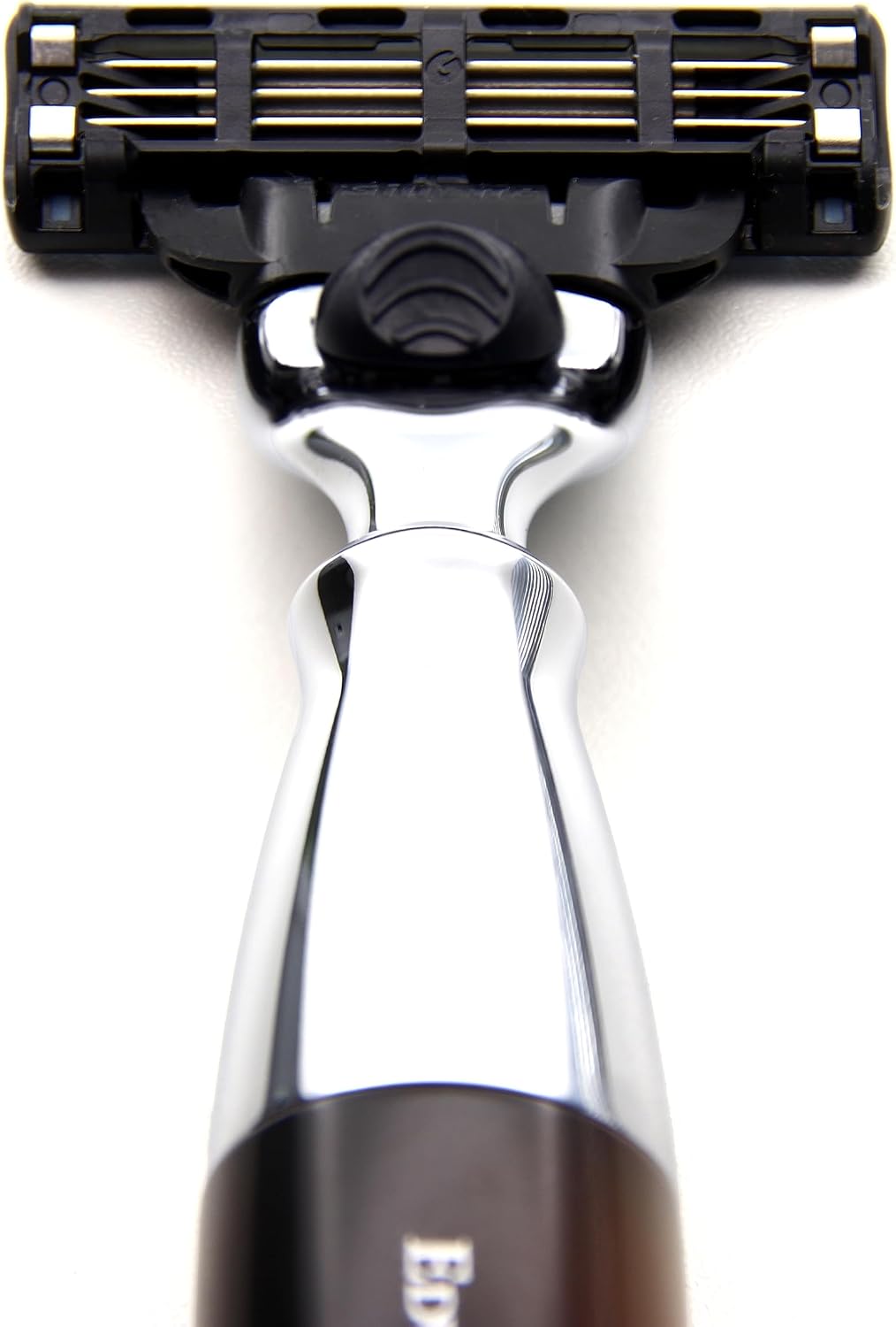 Edwin Jagger Diffusion 36 series razor close up on chrome collar