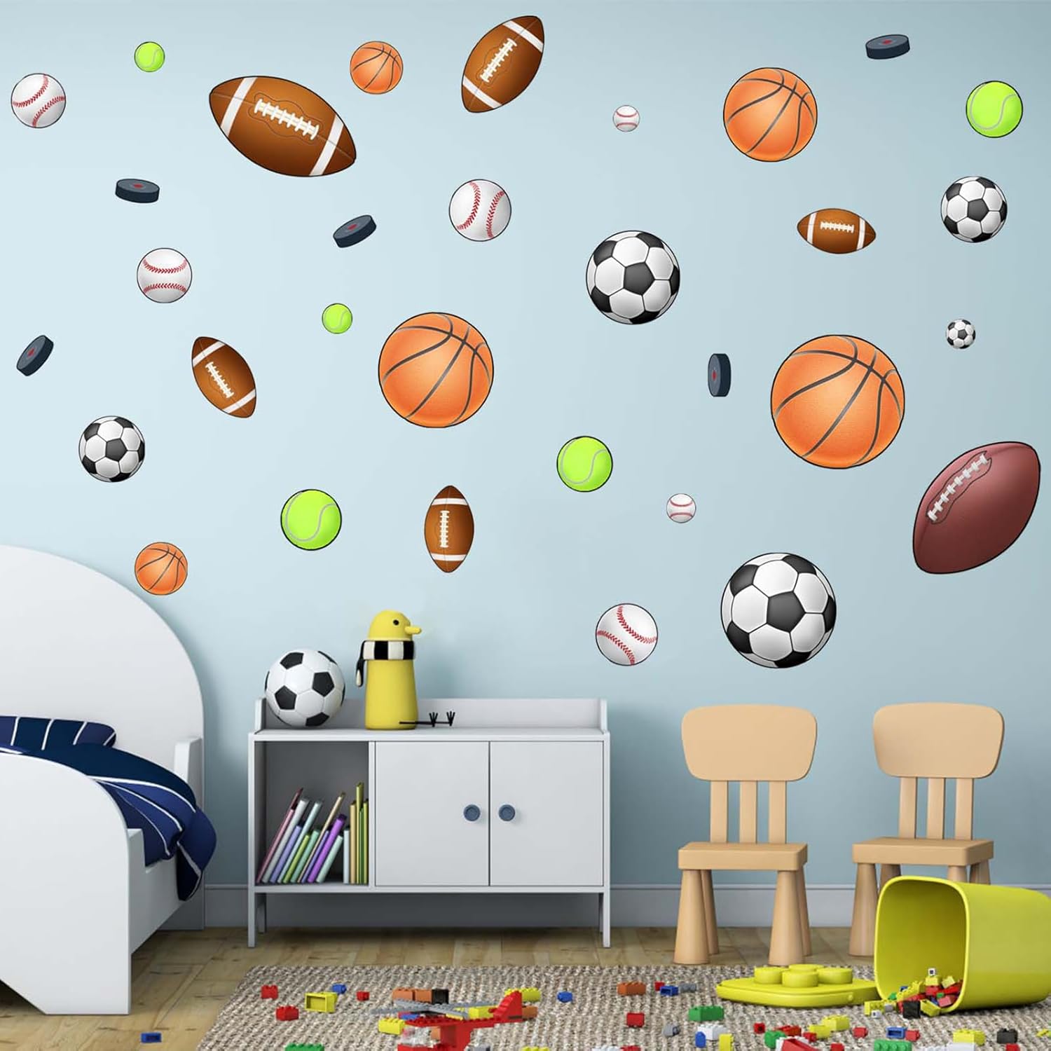 Amimagen sports wall stickers front view featuring cartoon basketballs and footballs for kids room decor.
