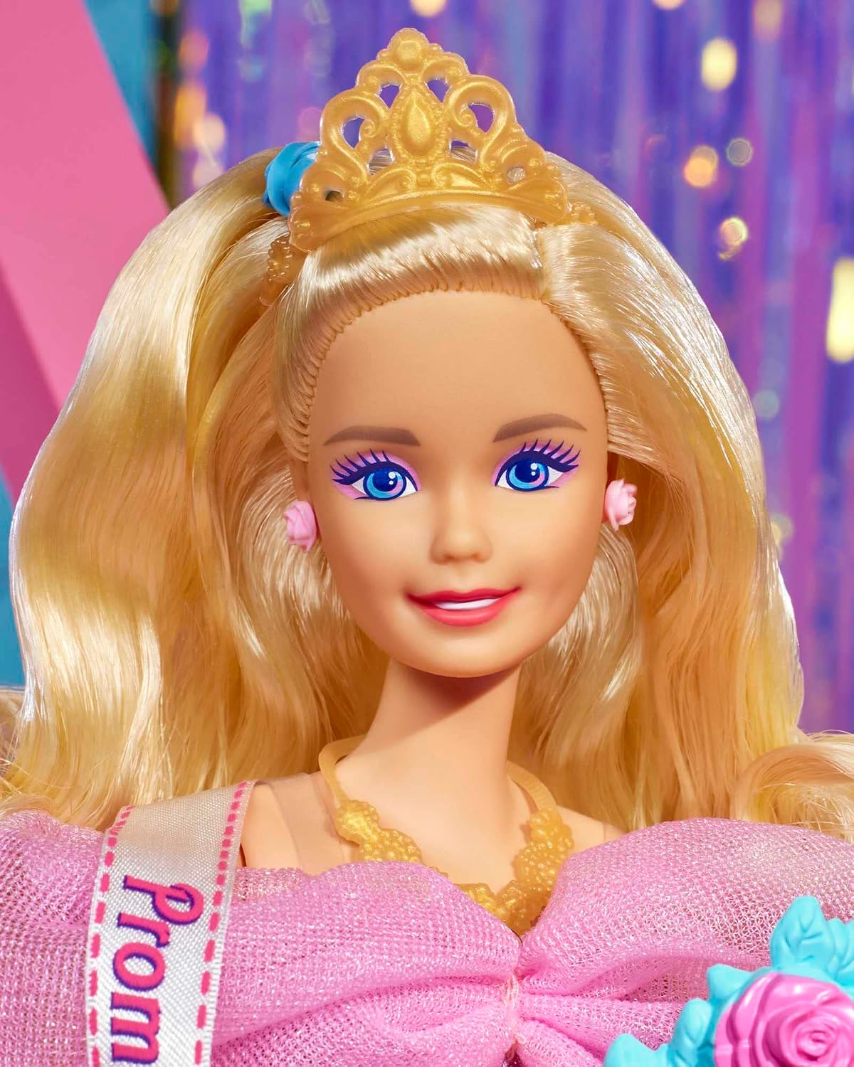 Barbie Rewind Doll & Accessories with Curly Blonde Hair & 1980s-inspired Prom Queen Outfit, Collectible & Displayable - Image 2