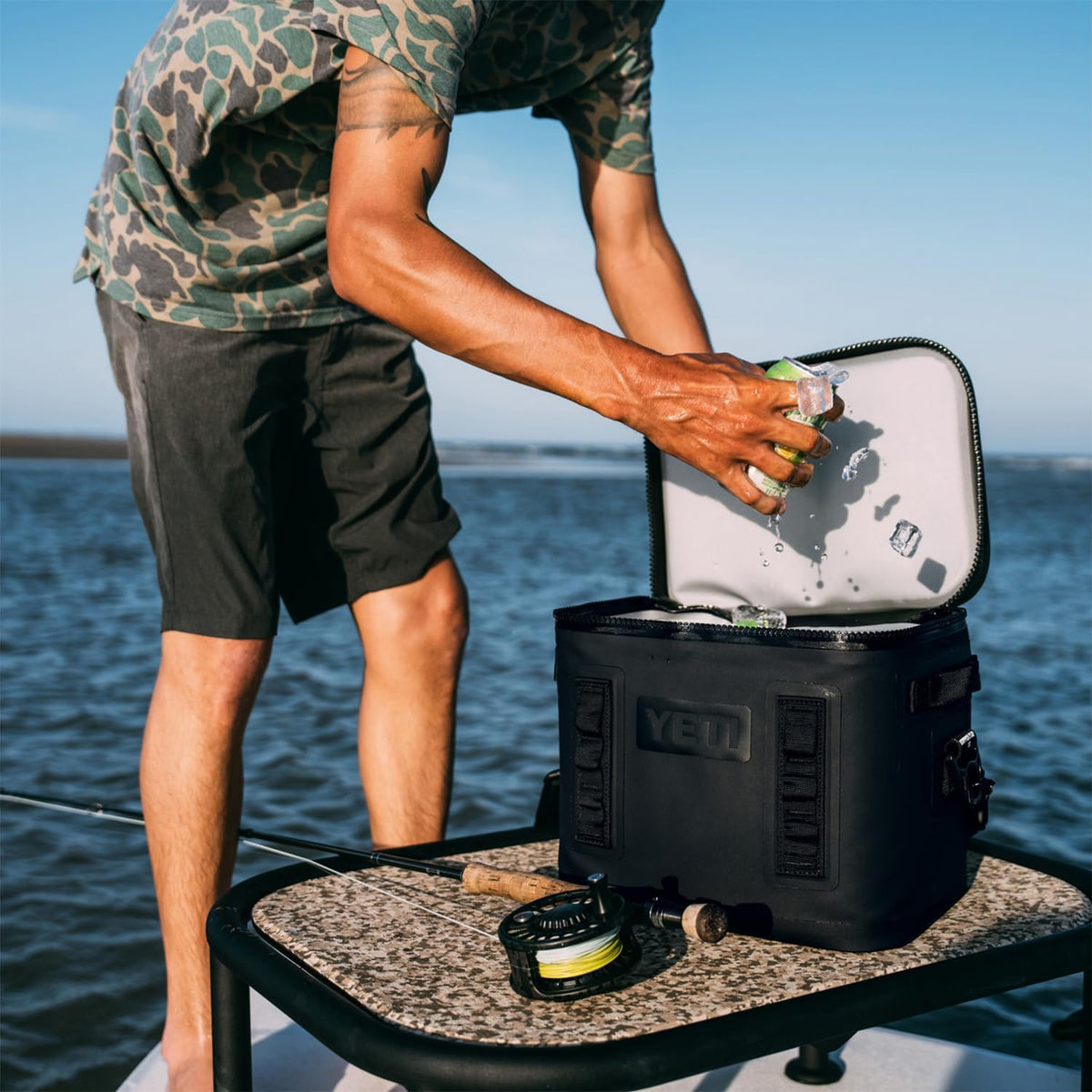YETI Hopper Flip 12 top handle and lid detail