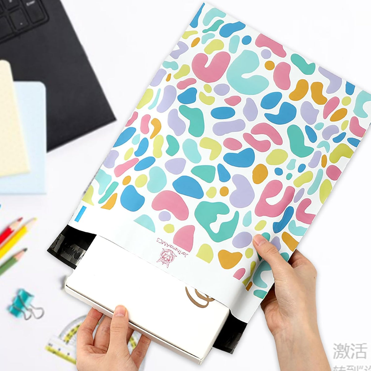 JarThenaAMCS irregular pattern poly mailer open view