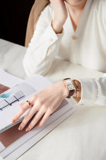 Carlien rectangle quartz watch side profile displaying case thickness