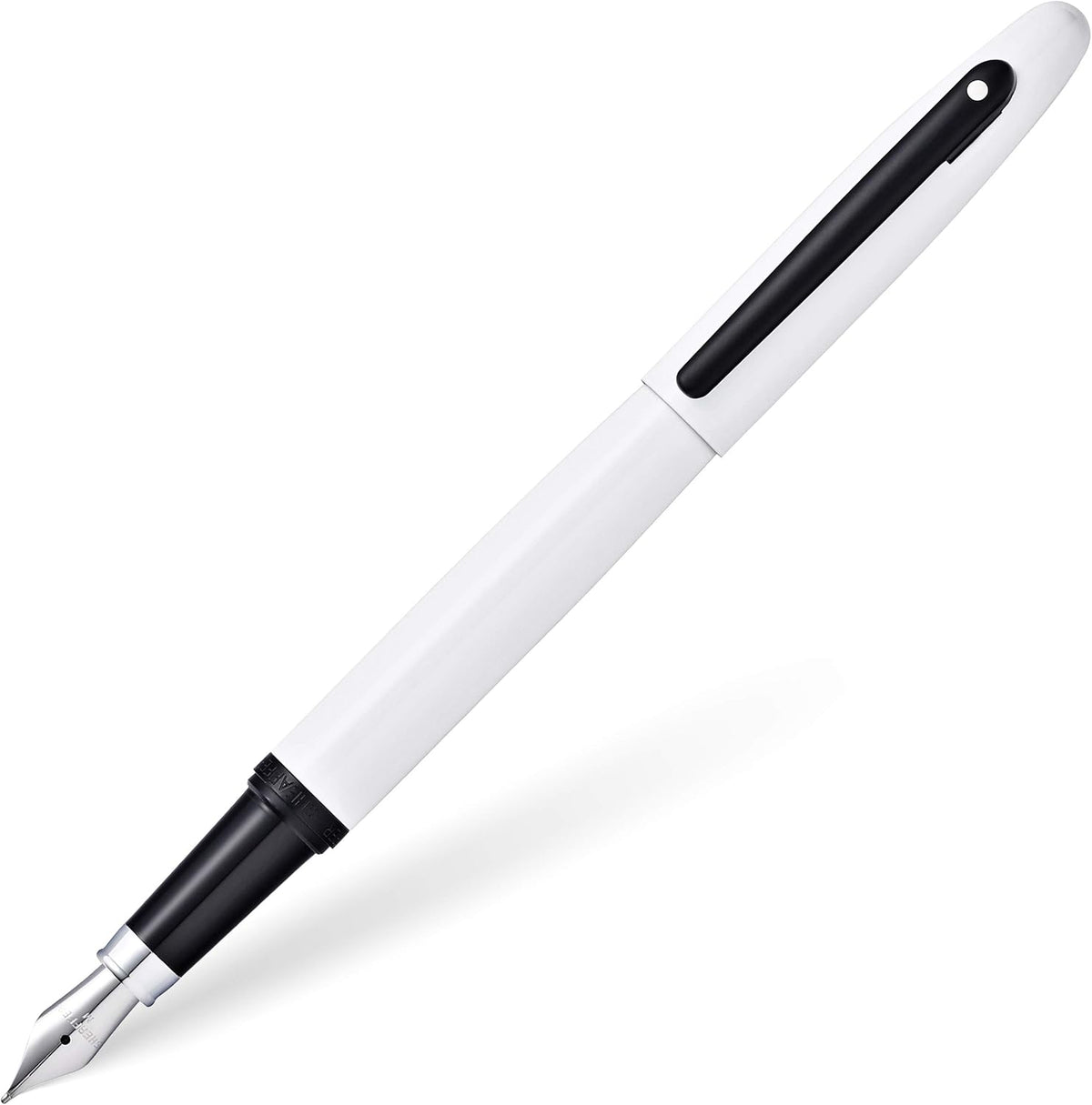 Sheaffer matte black pen side profile