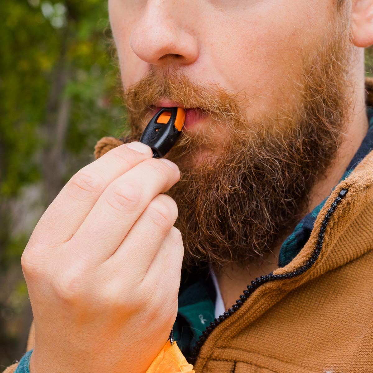 Survival Frog Tough Electric Lighter paratinder lanyard detail