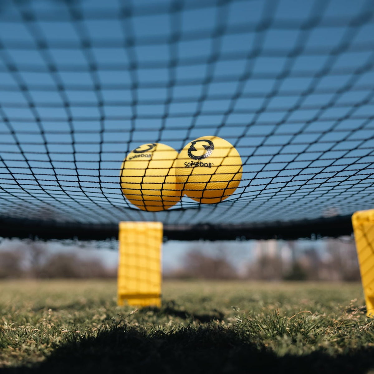Spikeball 3 Ball Original Roundnet Game Set - Includes 3 Balls, net and Bag - Image 9