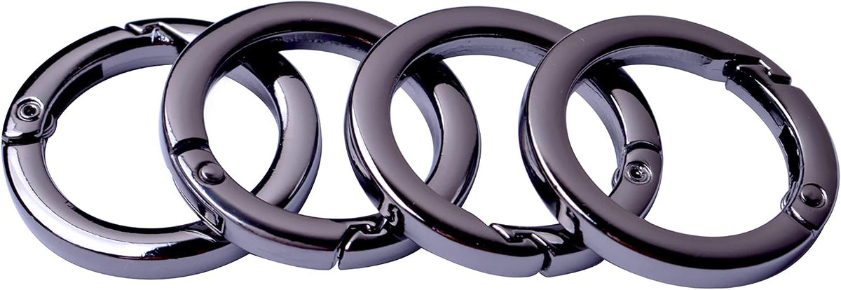 Close up view of Bobeey metal spring ring lock and thickness