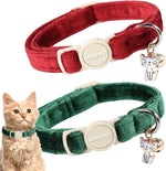 ARING PET 2 Pack Christmas Breakaway Cat Collars front view displaying festive velvet holiday patterns.