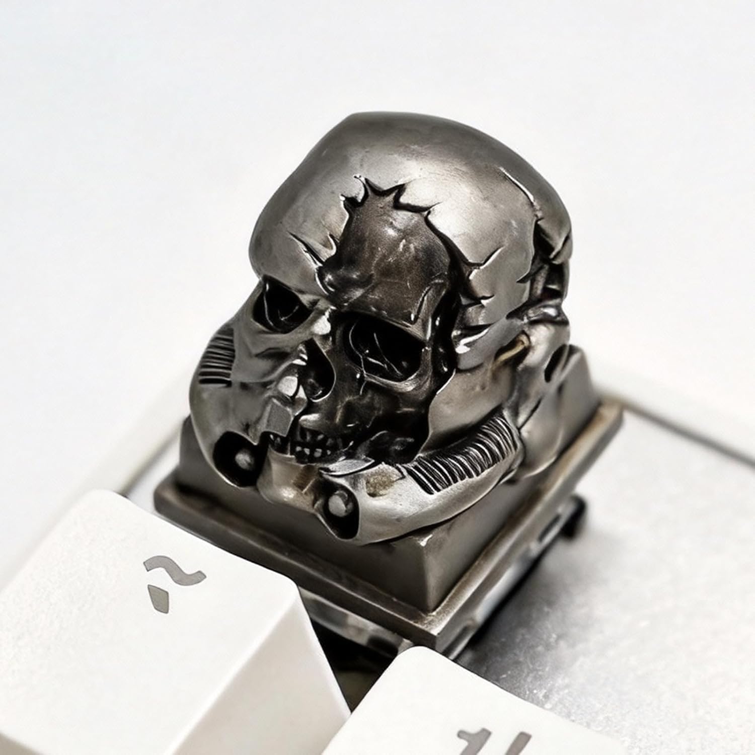 Tapbloom artisan skull keycap front view installed as escape key on mechanical keyboard