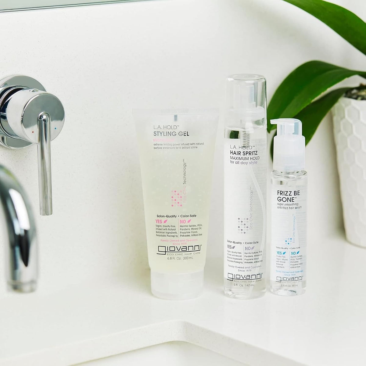 Texture and squeeze bottle cap of Giovanni extreme hold vegan styling gel