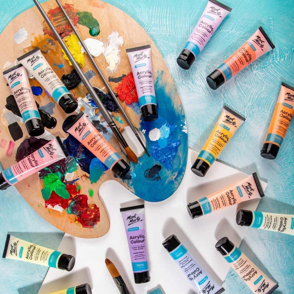 Mont Marte acrylic paint set ready for artwork