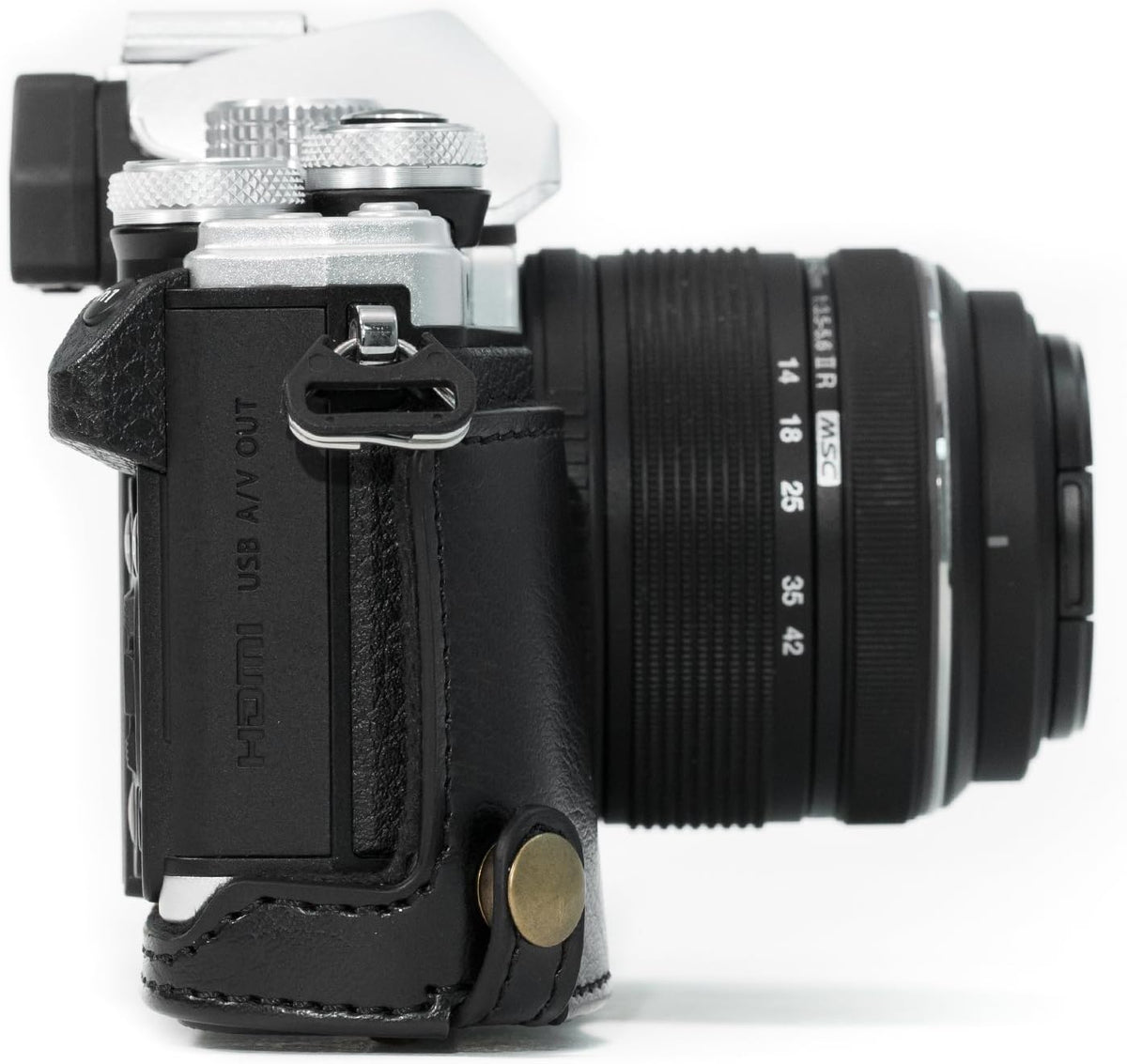 MegaGear protective camera case packaging angle