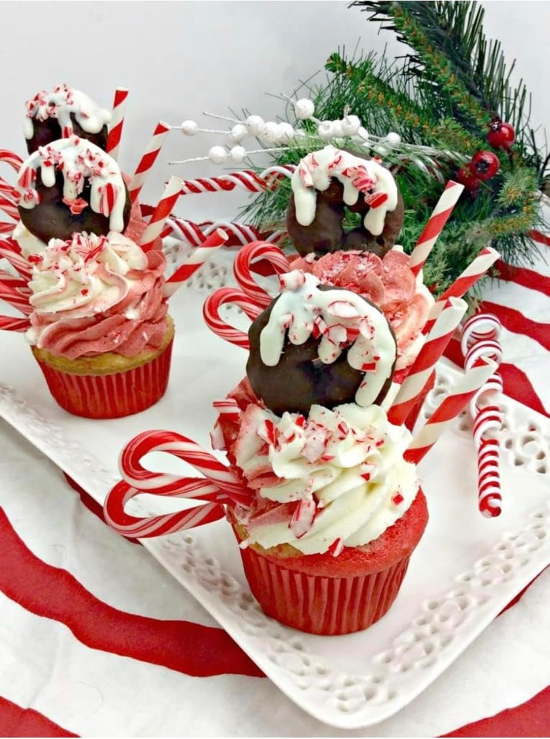 MINI CANDY CANES (100 MINI CANDY CANES) | Mini Candy Canes Red & White Made WITH REAL PEPPERMINT | Holiday Candy for Christmas, Santa Parade, ThanksGiving, Holidays and More | Free Creative Idea Booklet and Branded Bag Clip Included - Image 9