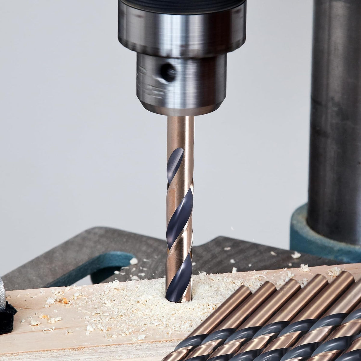 Rogaper jobber drill bit set angle perspective