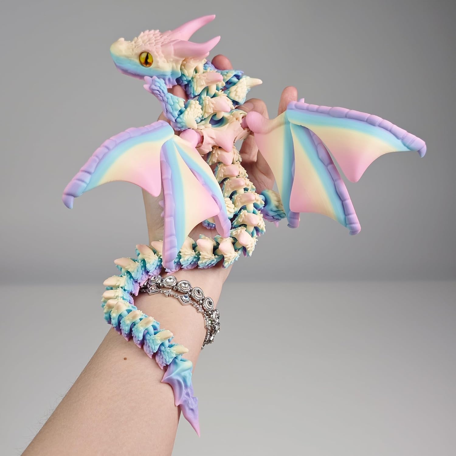 Wuqiren 3D printed dragon with wings front view