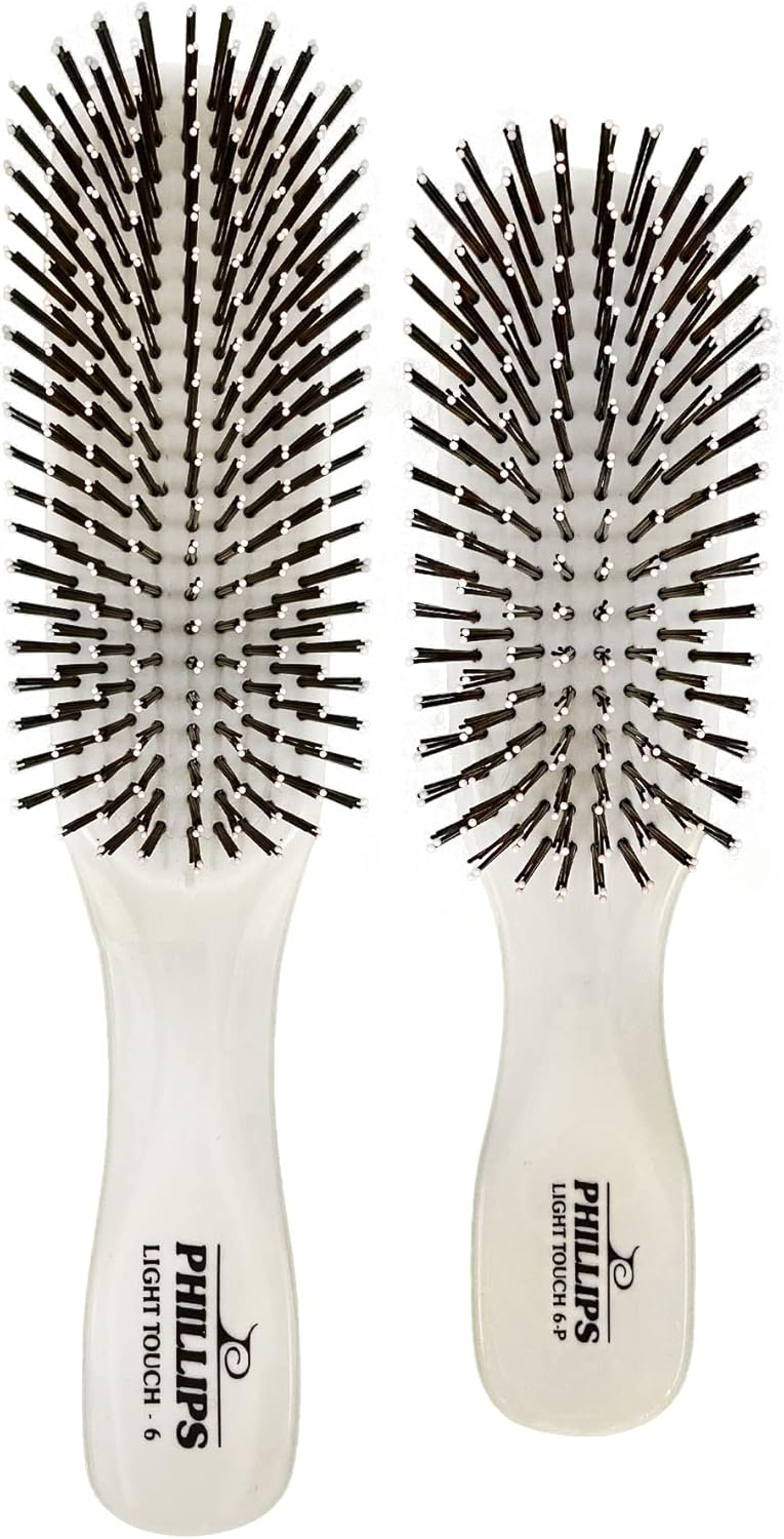 Phillips Brush Light Touch 6 ball-tipped bristle detail