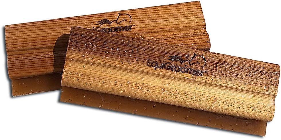 EquiGroomer WaterWisk dog bathing tool with cedar handle