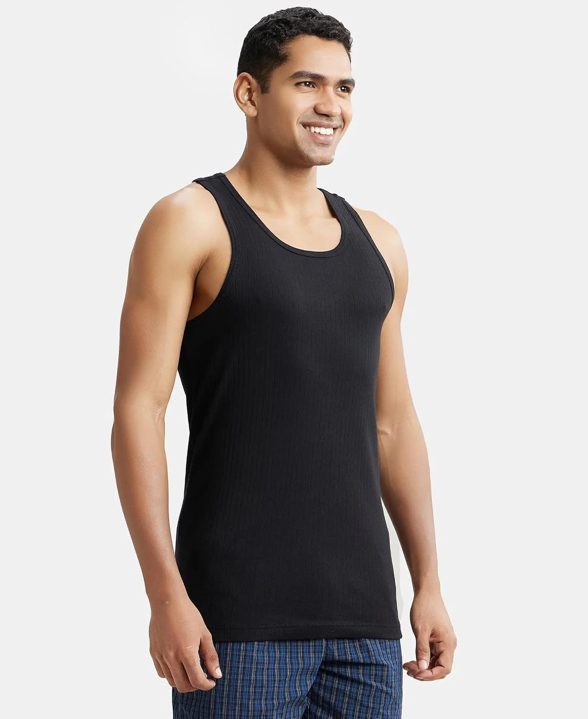 Jockey men FP04 black sleeveless vest neckline detail view