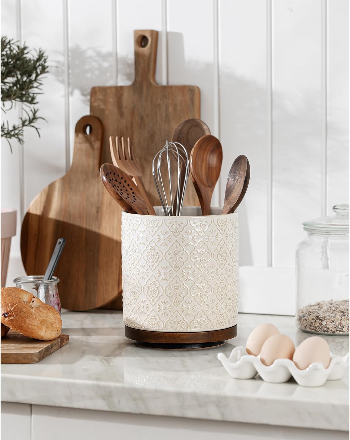 MIKIGEY kitchen utensil holder showing embossed pattern close up
