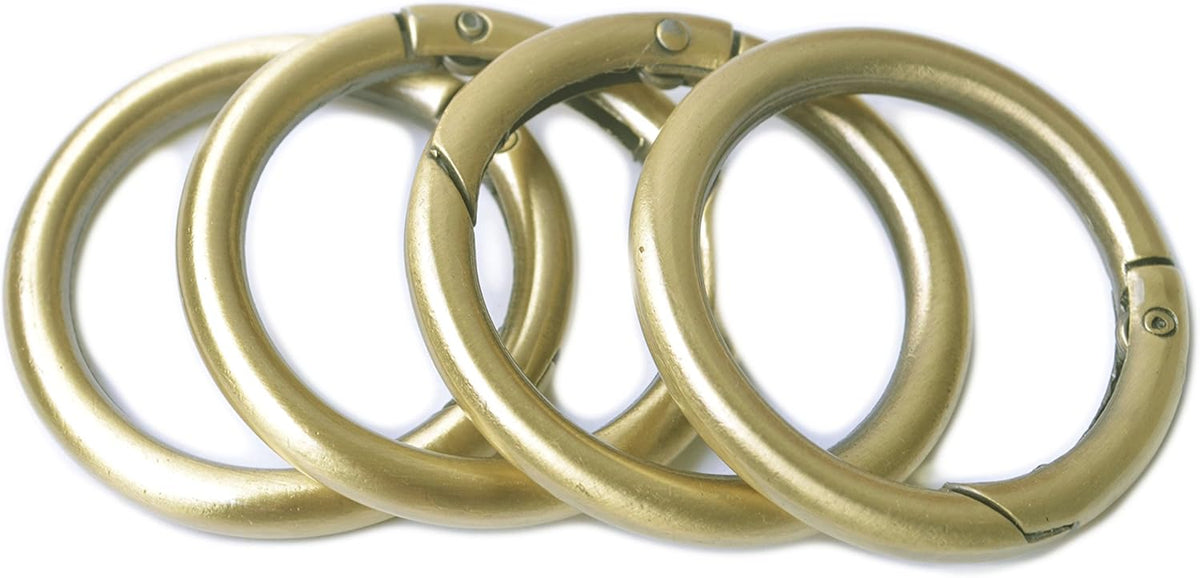 Bobeey metal trigger spring keyring buckle close up