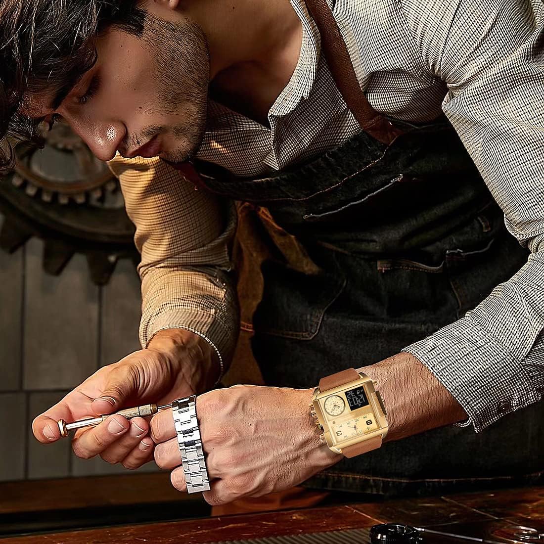 Gosasa square analog digital watch strap detail