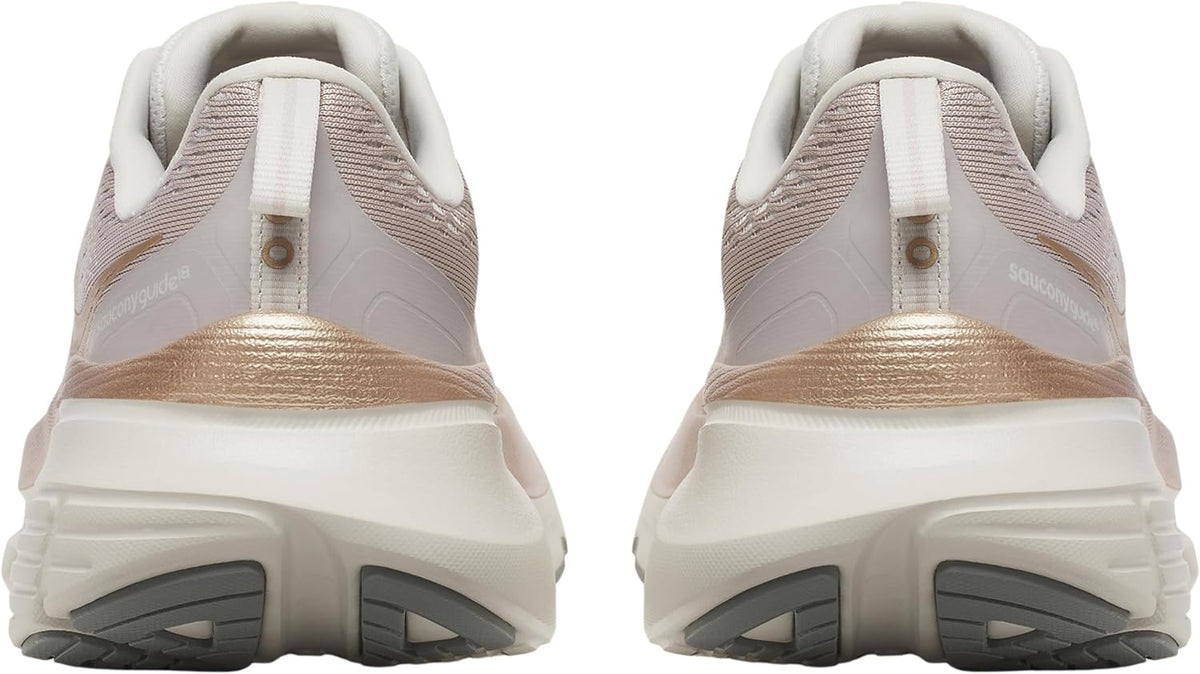 Saucony running shoe outsole traction pattern