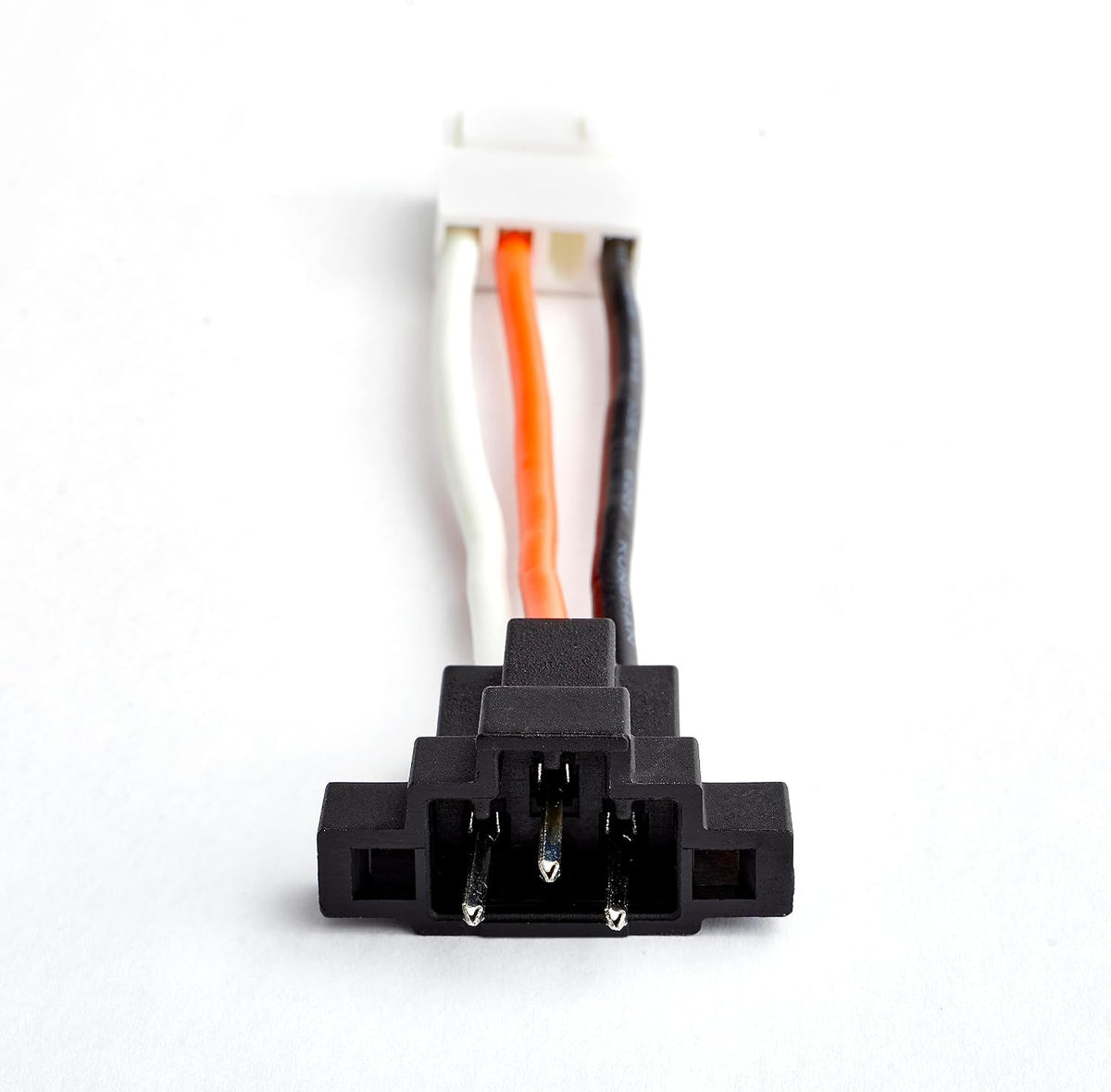 Pack of 12 smoke alarm adapter plugs layout