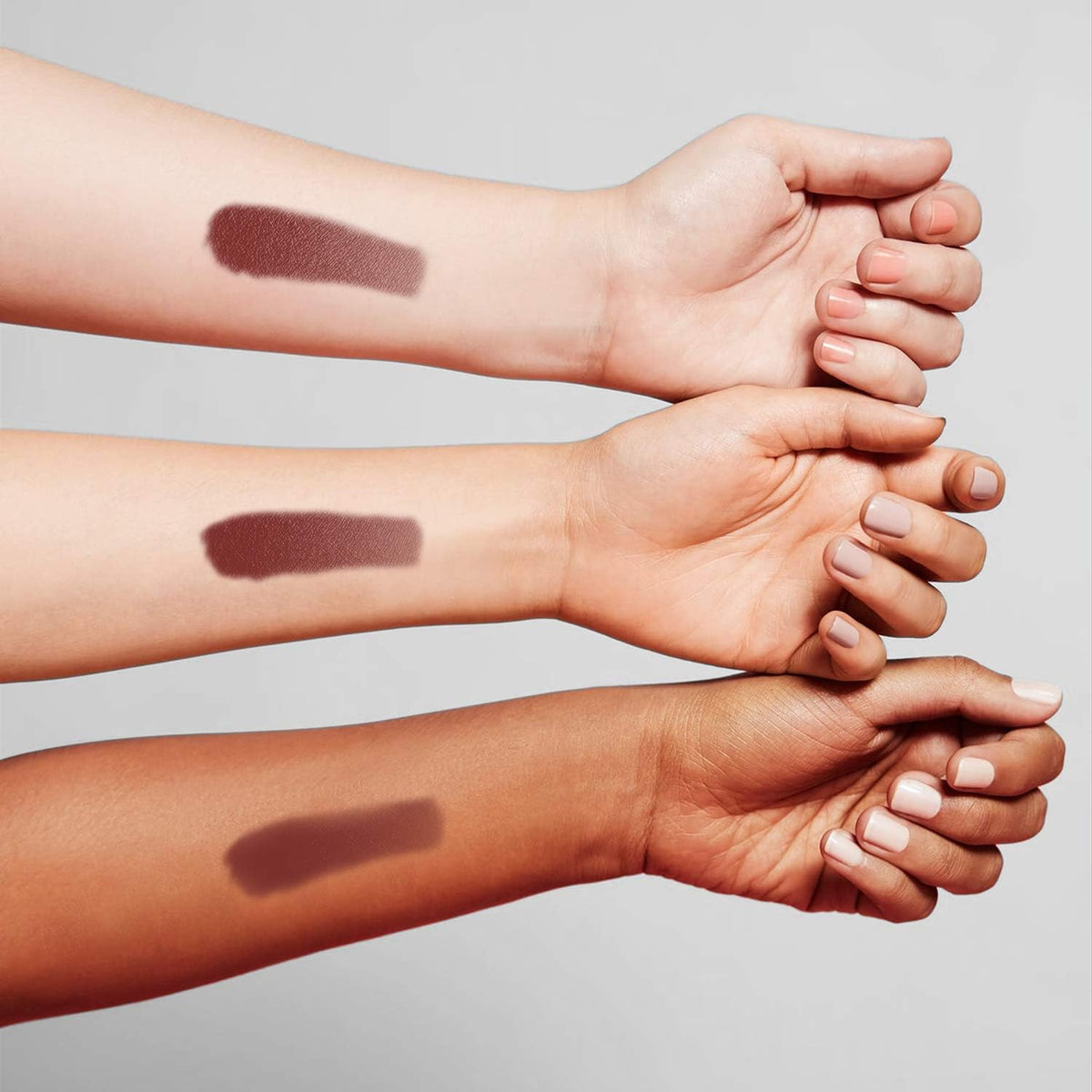 NARS Velvet Matte Lip Pencil Walkyrie uncovered tip showcase