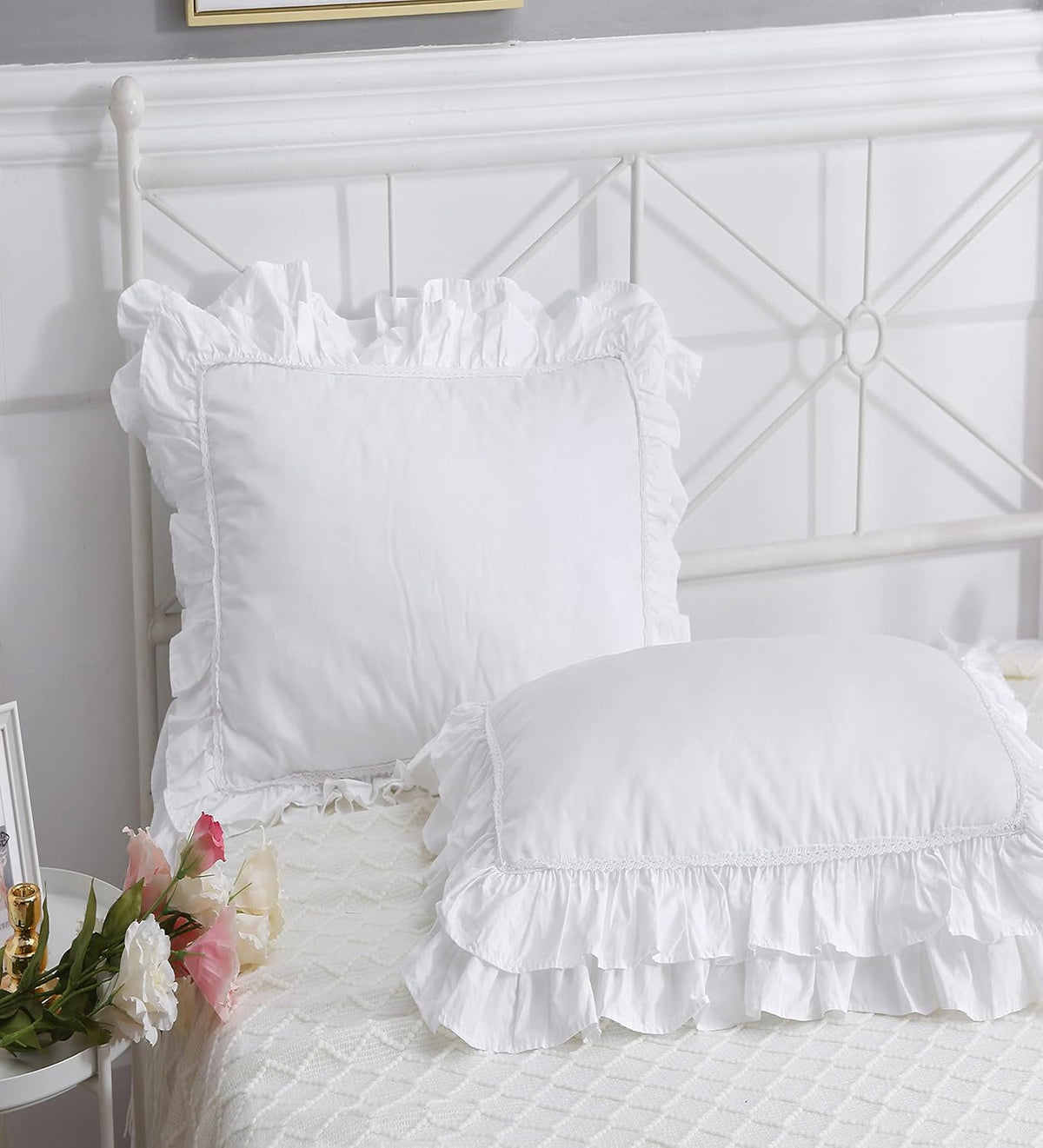 Meaning4 white cotton pillow sham showing zipper closure detail