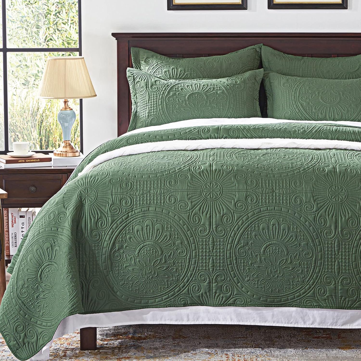 Anluoer quilt queen size set olive green front view