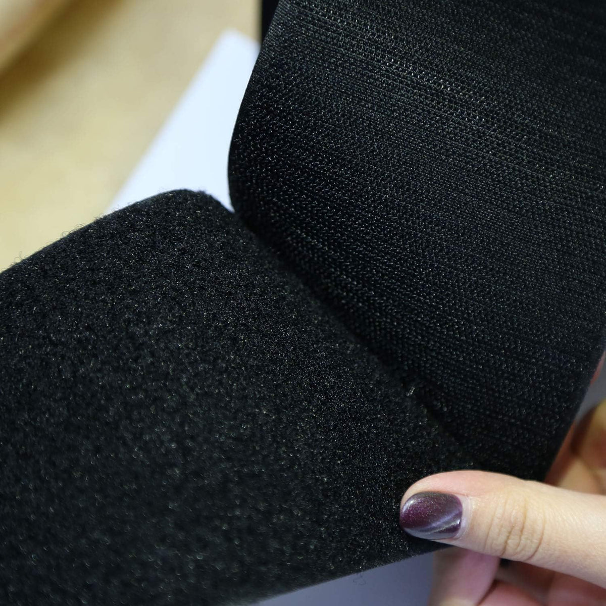 Vkey 4 inch width hook and loop tape packaging