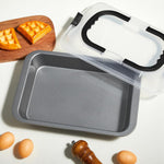 Qinyoung carbon steel brownie pan carrying handle detail