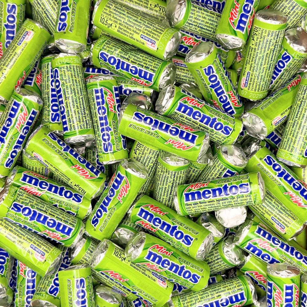 Swedisweets Mini Mentos Green Apple chewy candy front view