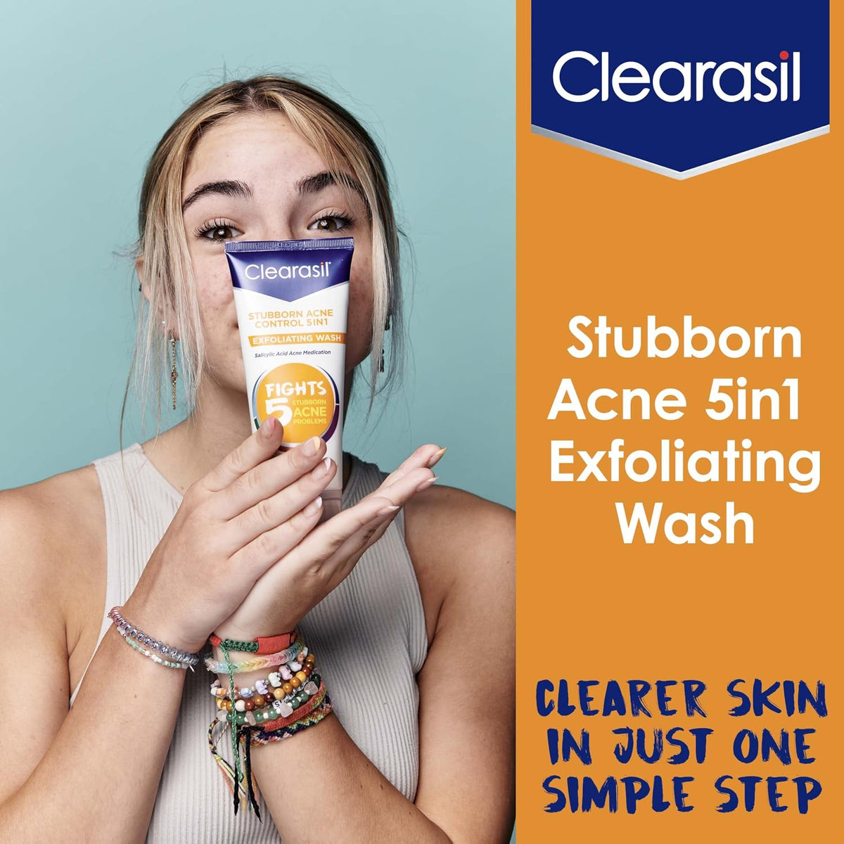 Clearasil maximum strength acne cleanser close up of cap