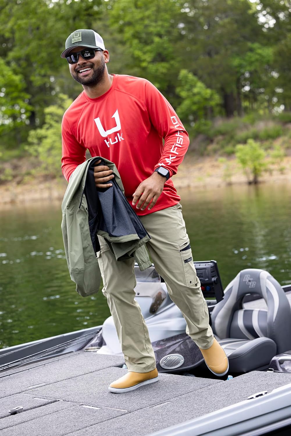 HUK performance cargo trousers waistband and closure detail