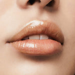 Close up view of the lip maximizing applicator brush for Milani gloss