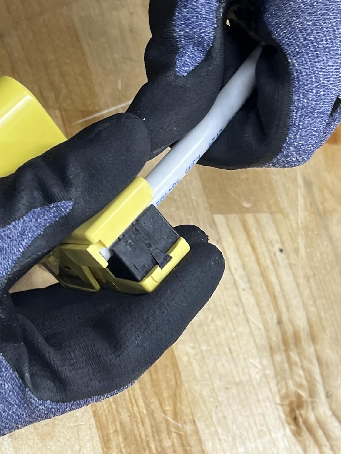 Lightweight networking hand tool for telecommunications installers