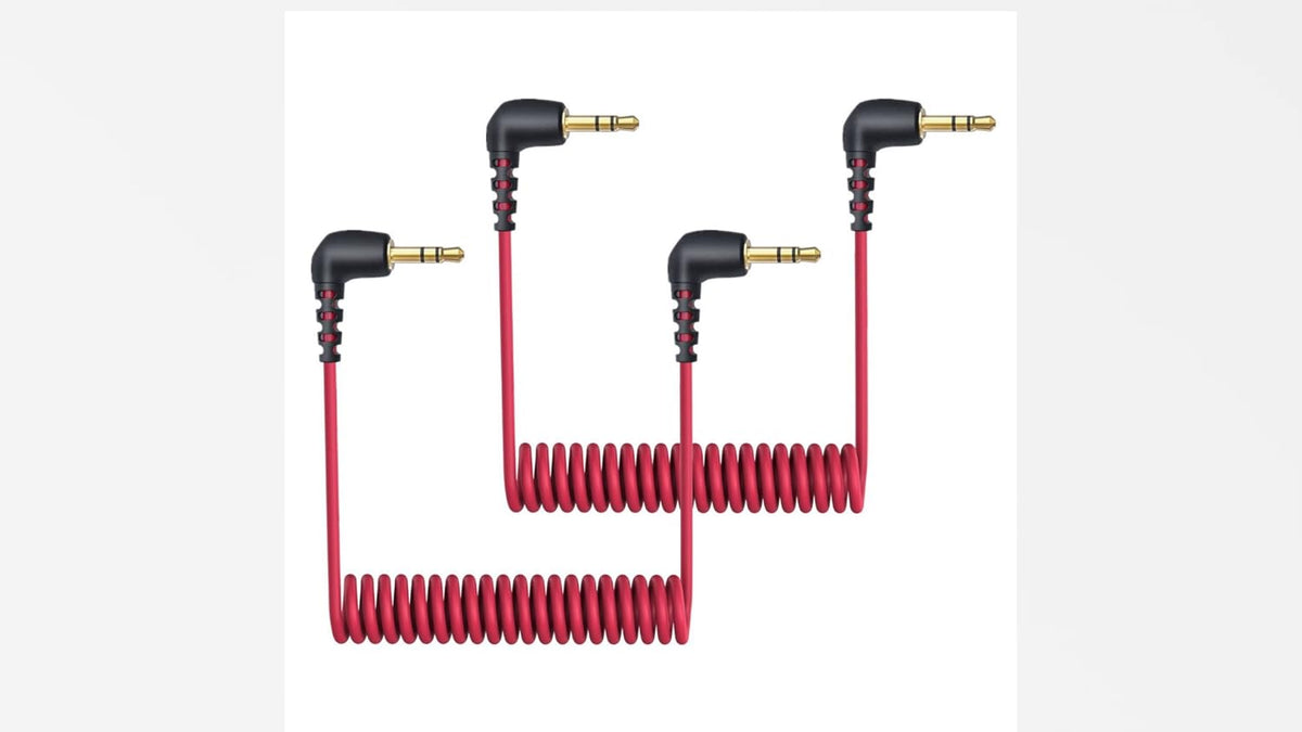 Professional audio gear with Weishan coiled patch cables