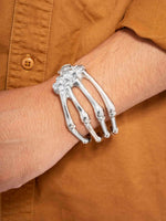HAQUIL adjustable skull bracelet packaging view