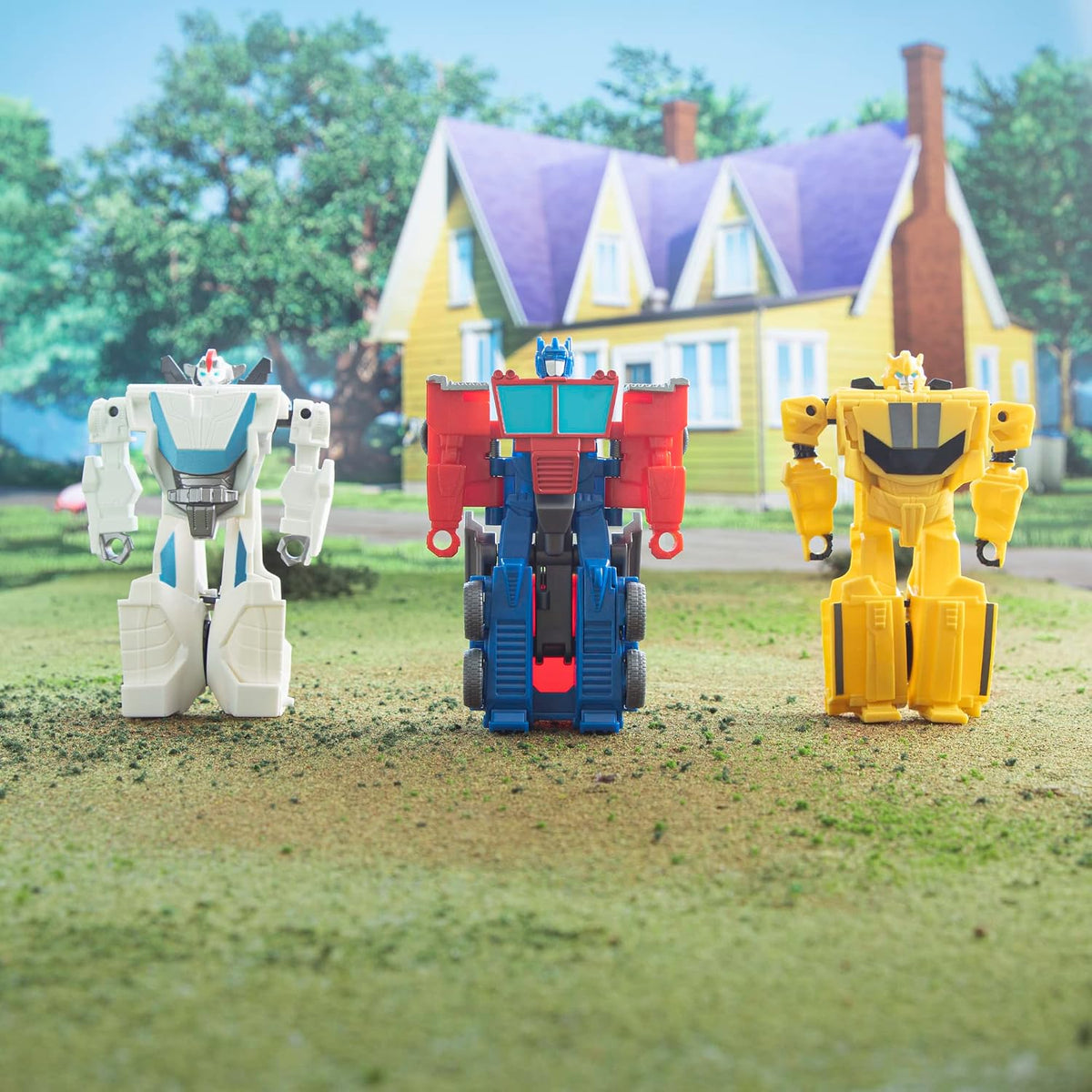 Transformers Toys EarthSpark 1-Step Flip Changer Optimus Prime 4-Inch Action Figure, Robot Toys for Ages 6 and Up - Image 9