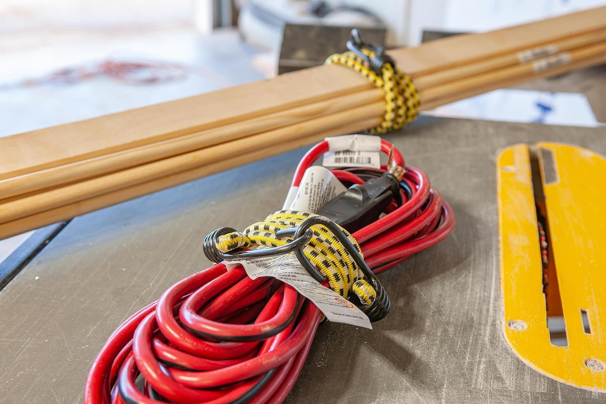 Keeper mini bungee cords showing close up of the steel hooks